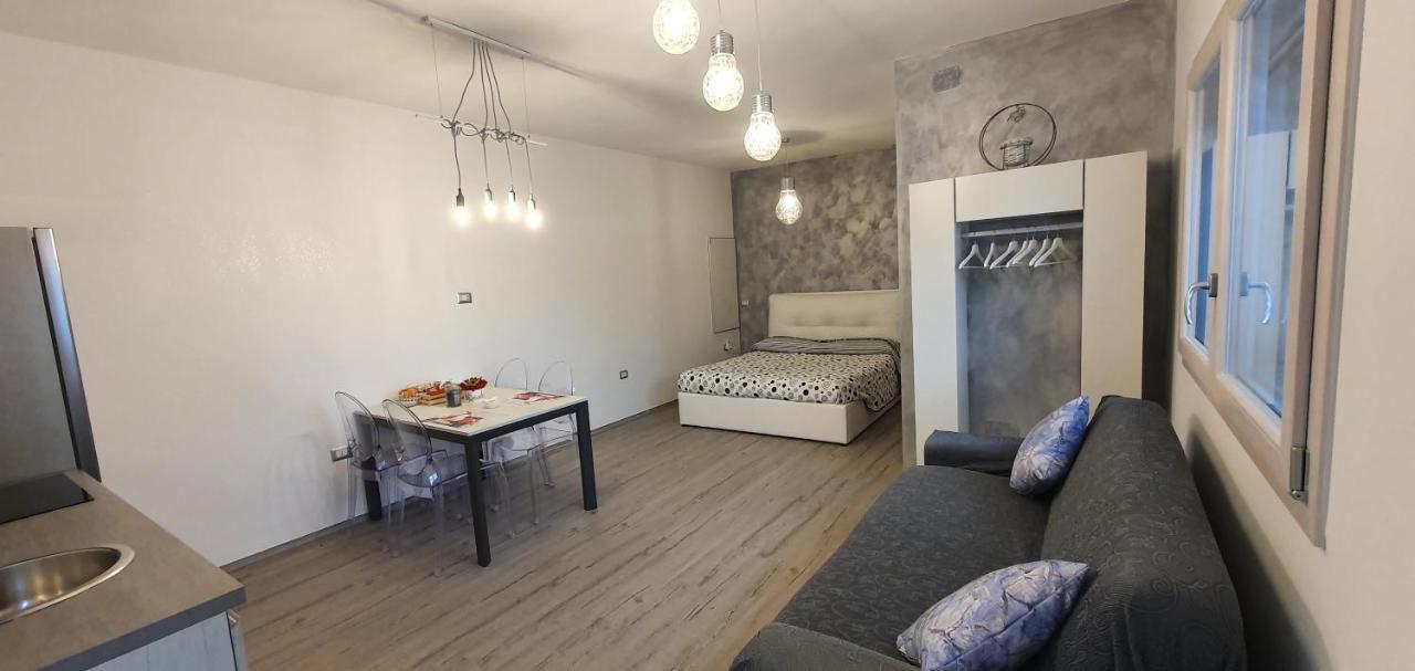 La Casetta Tra Sassi E Ulivi B&B Matera Ngoại thất bức ảnh